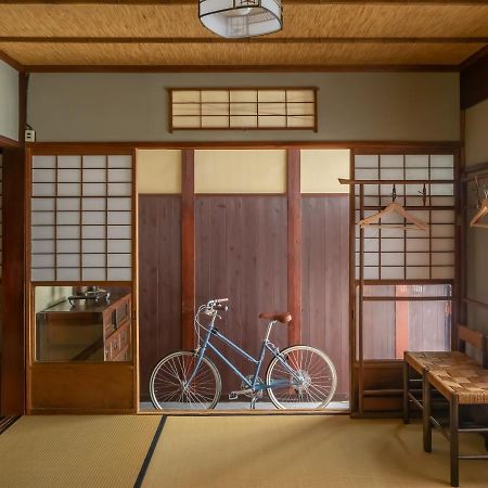 Kyoto Machiya Cottage Karigane Buitenkant foto